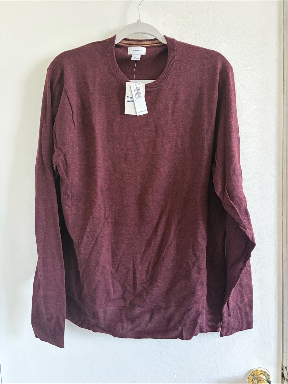 Old Navy Men's Crewneck Sweater in Deep Burgundy